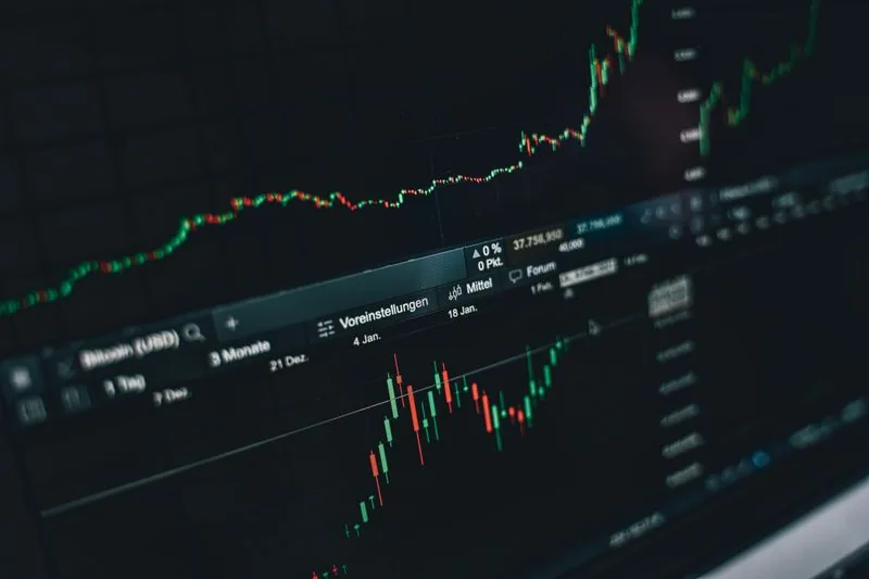 Bitcoin ETFs Post Their Best Month of 2026: What It Means